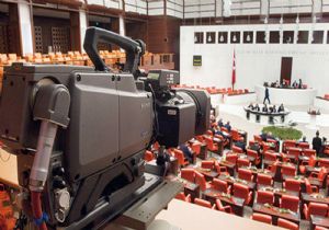 Mecliste Gizli Kamera Skandalı
